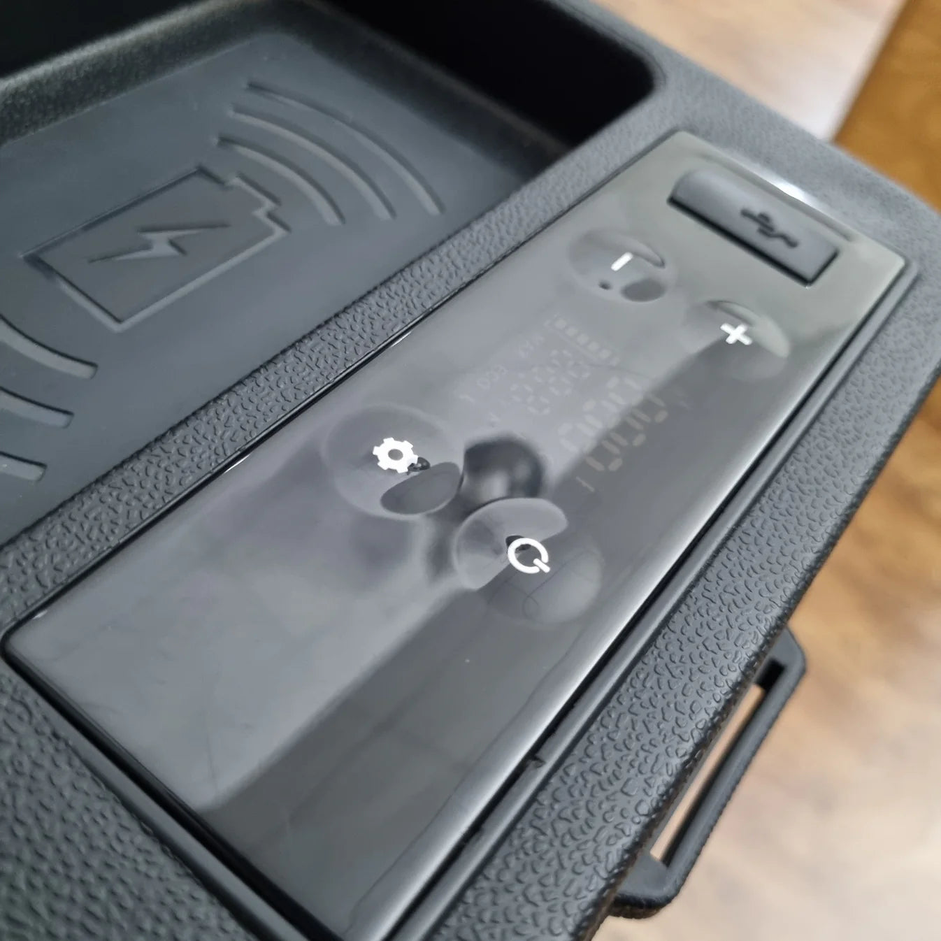 Flex CF8 Centre Console Fridge/Freezer (12/24V, Bluetooth App Control)