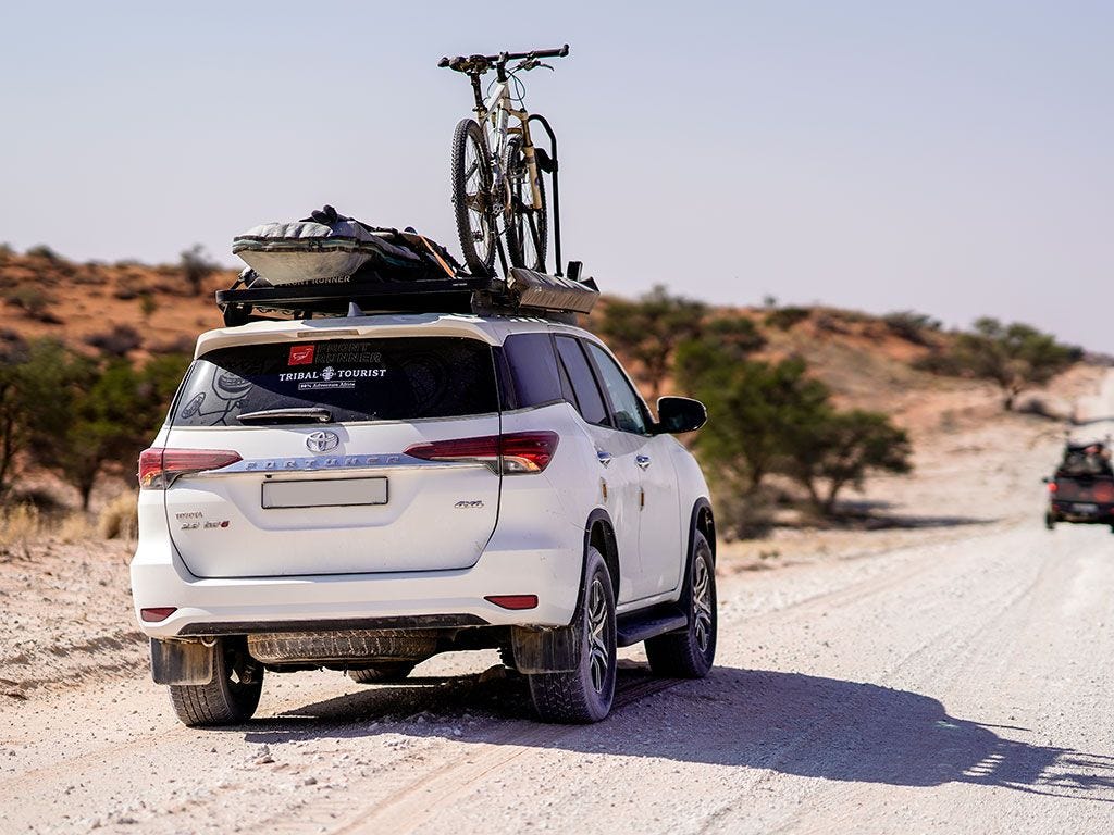 Dometic Front Runner Toyota Fortuner (2016-Current) Slimline II Roof Rack Kit