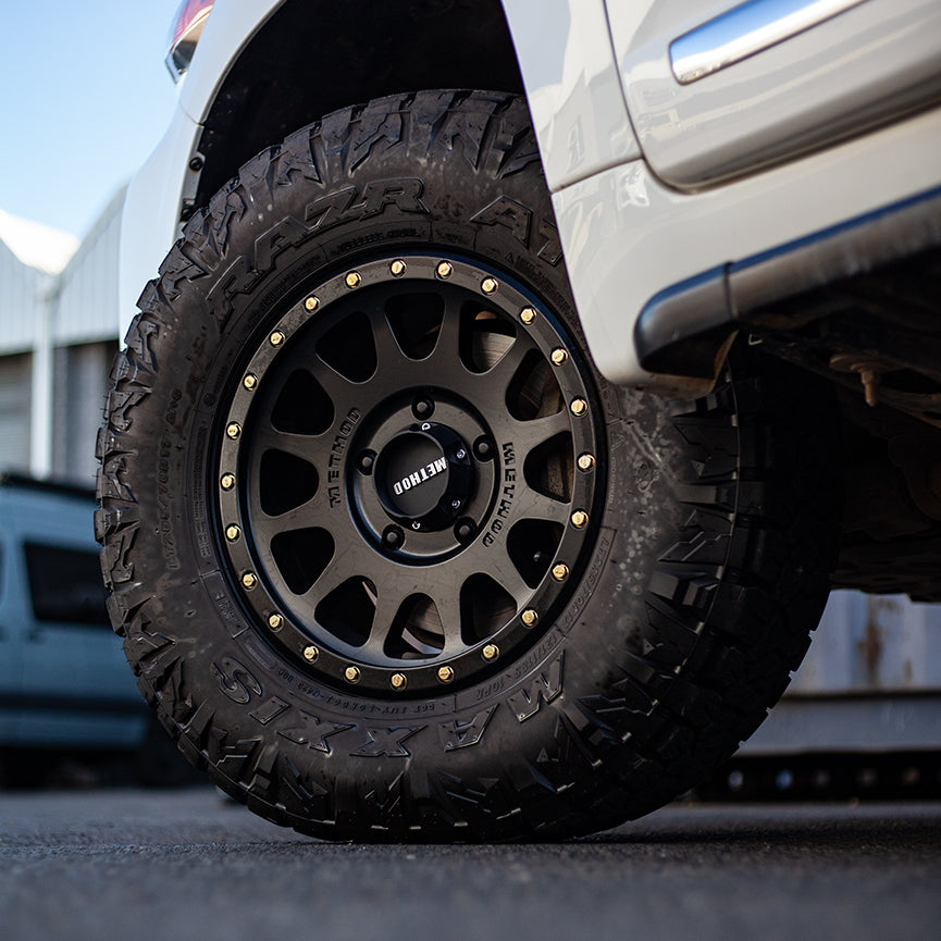 Maxxis Razr AT Tyres