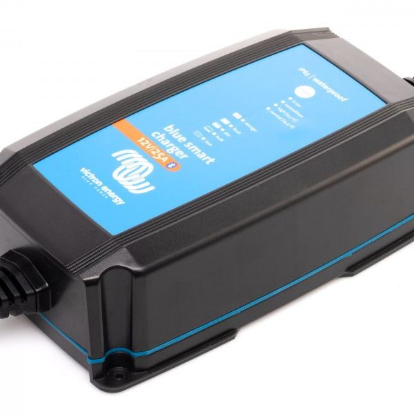 Victron Blue Smart IP65 12V 25A Battery Charger with Bluetooth – Heavy-Duty Smart Battery Charger